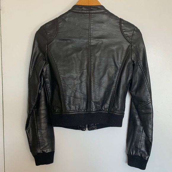 Faux leather costume jacket - Picture 2 of 5